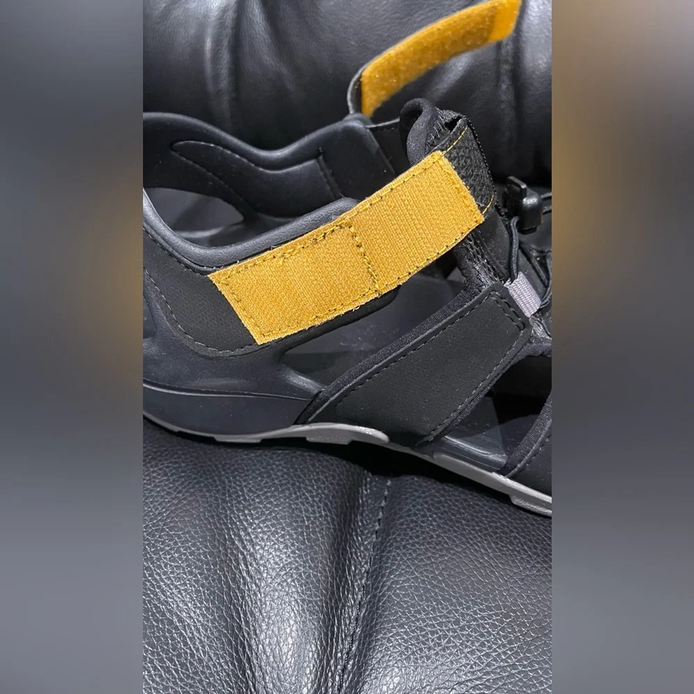 TEVA men's FLINTWOOD‎ ankle strap sandal
